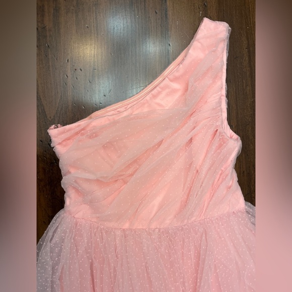 Lulu’s Exceptional Moments Light Pink Swiss Dot One Shoulder Mini Dress Size M - Picture 7 of 15